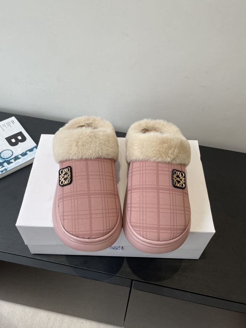 L0ew* slippers